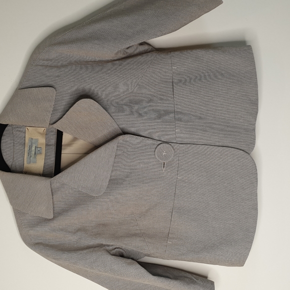 Veronika  Maine neutral colours jacket - Picture 4 of 13